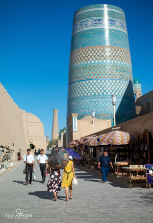 Rund um das Minaret Kalta Minor von Khiva 30-05-12 No 2.jpg